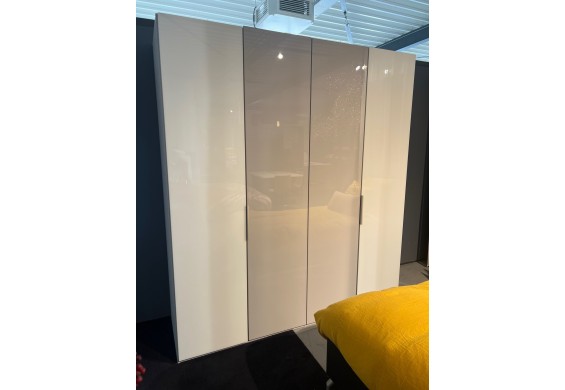 Nolte linnenkast Concept me 100 wit/grijs