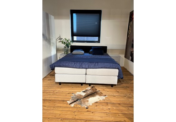 Boxspring wellington 180x210 cm vlak zwart met grijs