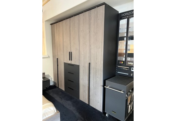 Nolte linnenkast Horizont Zilver grijs 