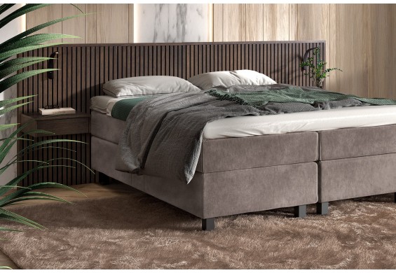 Hoofdbord Marriot met een boxspring gecombineerd