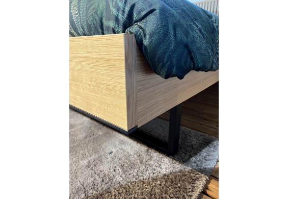 Van Os ledikant Marriot