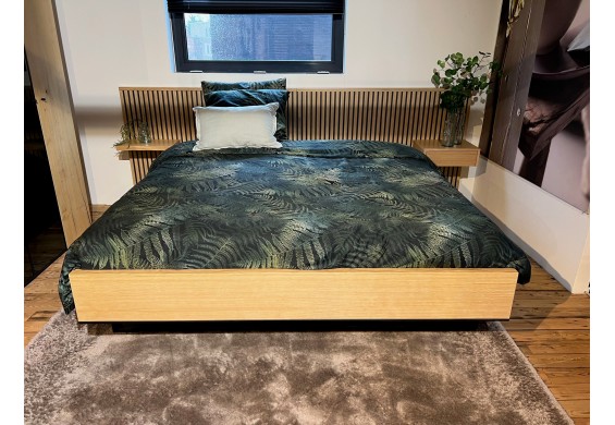 Van Os ledikant Marriot