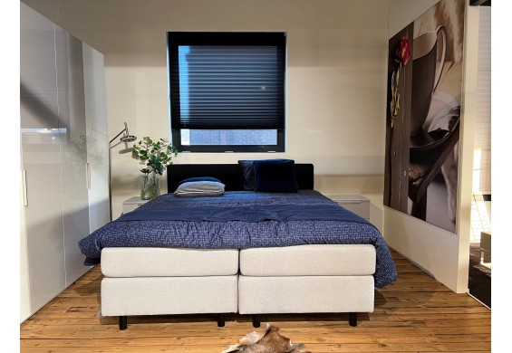 Boxspring wellington 180x210 cm vlak zwart met grijs