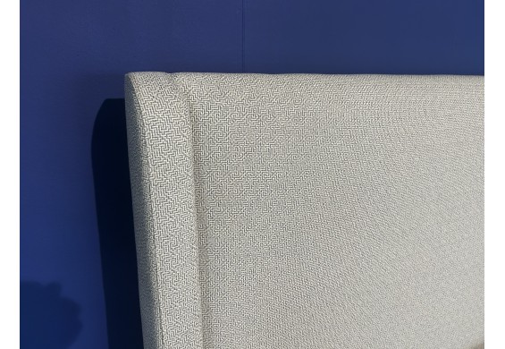 Boxspring Geneva, vlakke uitvoering, by  Harrison Spinks